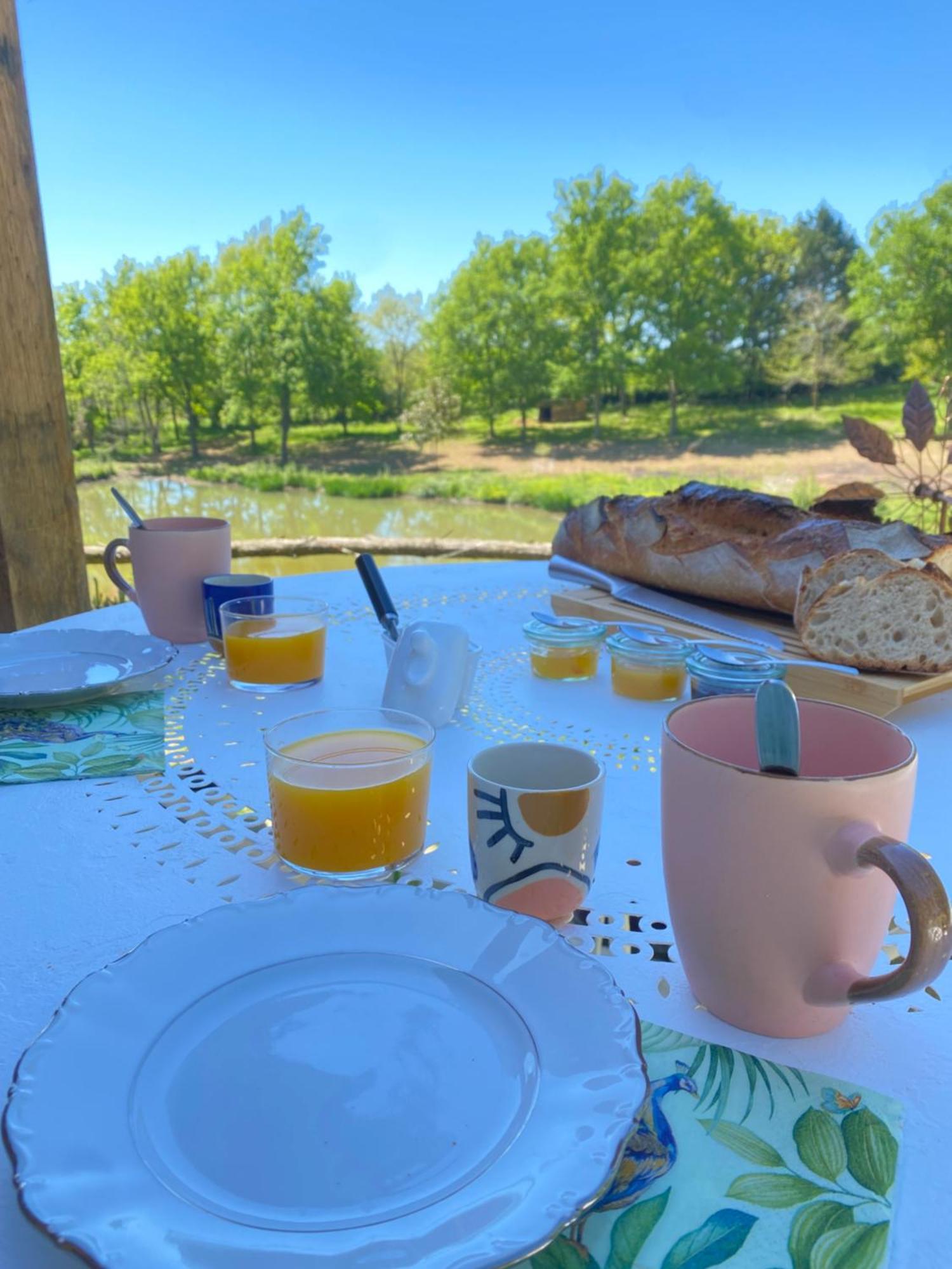 La Bastide Bed & Breakfast Armous-et-Cau Luaran gambar